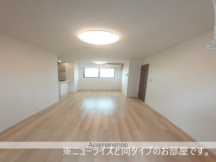 和歌山県和歌山市加納[2LDK/59.16m2]のリビング・居間