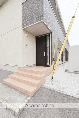 サンシャイン見白 A棟の外観写真