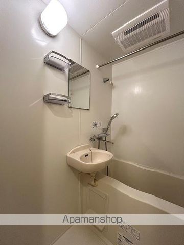 ドゥーエ西大島[1R/20.52m2]のバス