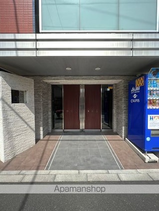 東京都中野区江古田２丁目[1LDK/40.11m2]のエントランス