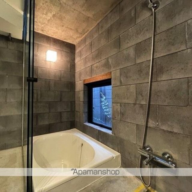 石双居[1DK/28.18m2]のバス