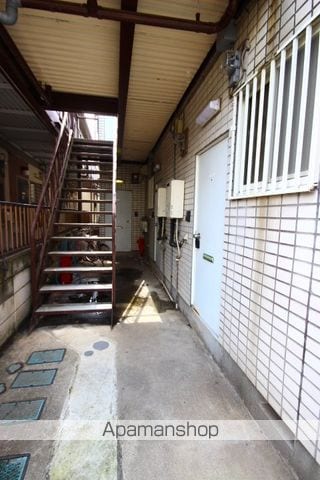 プチメゾン若葉の玄関写真