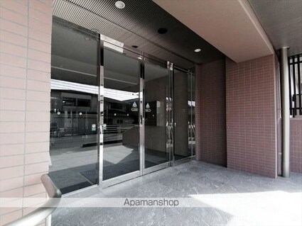 岡山県倉敷市玉島長尾[1K/27.39m2]のエントランス