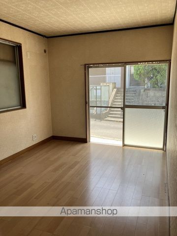 松木貸家Bの内装写真