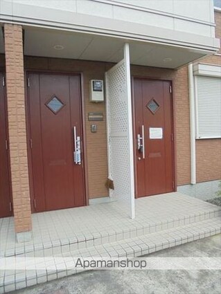 和歌山県和歌山市西庄[2LDK/54.91m2]のエントランス1