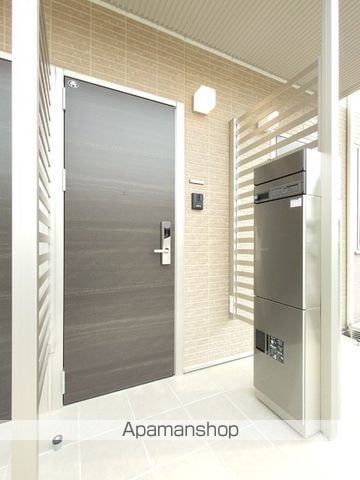 プランドール イサコの玄関写真