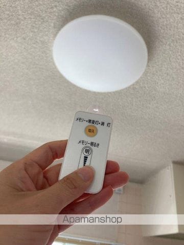 スカイクレスト青葉台2号棟の内装写真