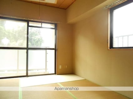 東京都文京区大塚６丁目[3LDK/64m2]のリビング・居間2