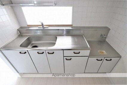 ビレッジハウス潮見タワー１号棟[3LDK/65.18m2]のキッチン