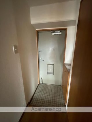 ハイクレスト高松[3LDK/56.7m2]の玄関