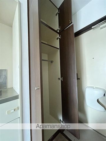 アドニス小八木の内装写真