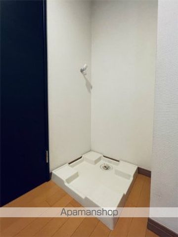 リブリ・エムールの内装写真