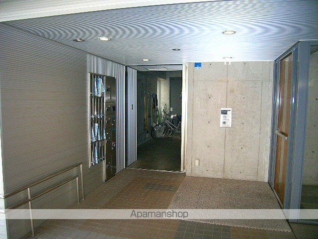 アリア幕張の玄関写真