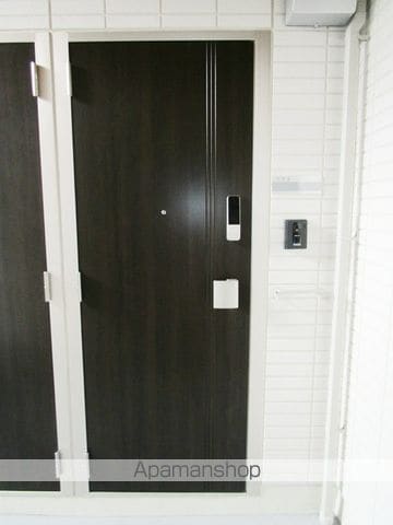 エミネンスの玄関写真