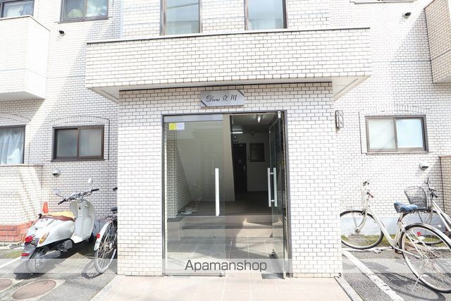 ドアーズ立川の玄関写真