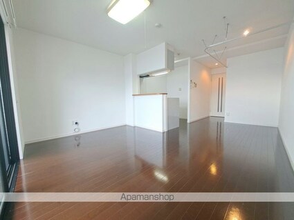 愛媛県松山市樽味２丁目[1R/35.03m2]のリビング・居間