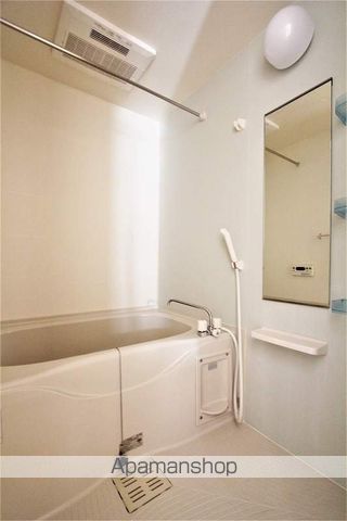 ライラックの内装写真