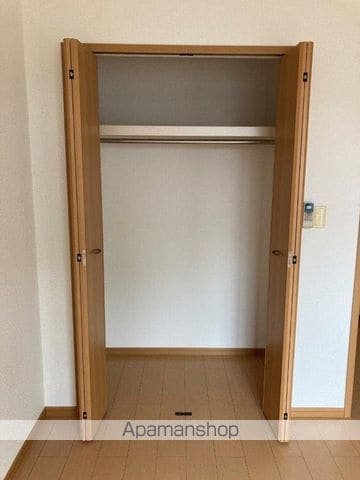 フレンテ デ エスコラAの内装写真