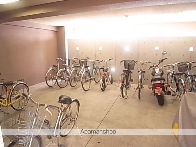 アゲート 白壁の外観写真