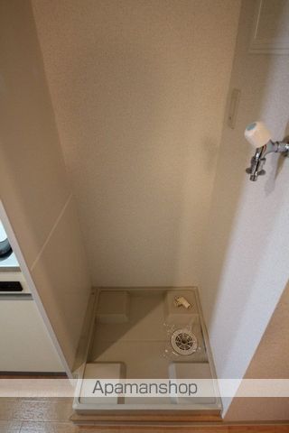 フロンツォーネの内装写真