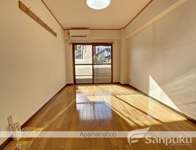 湯渡マンションの内装写真