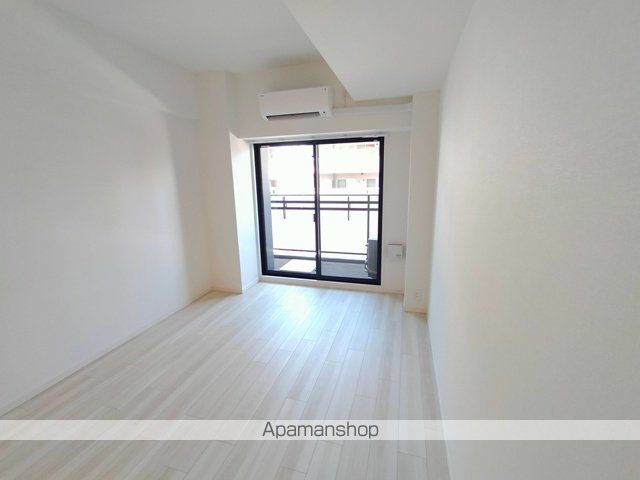 SーRESIDENCE堺筋本町UNOの内装写真