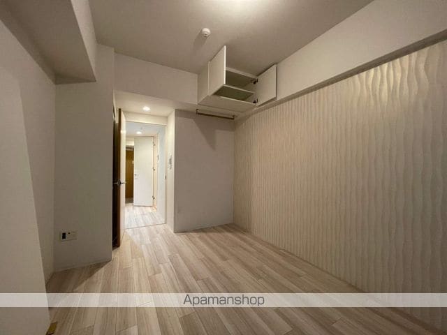 セレニテ本町東リアンの内装写真