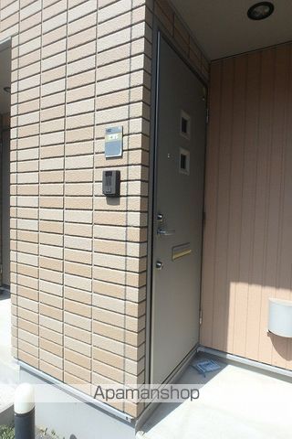 グランシャリオの玄関写真