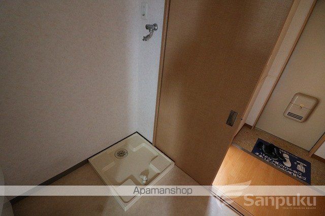 アヴェーク土居田の内装写真