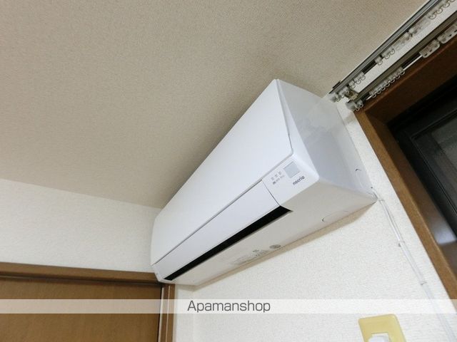 SURPLUSルージュの内装写真