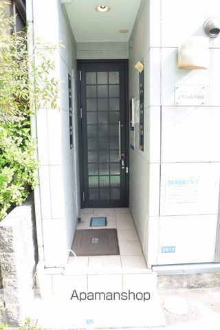 ノヴェル大曽根の玄関写真