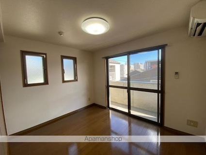 香川県高松市番町３丁目[1DK/24.08m2]のリビング・居間