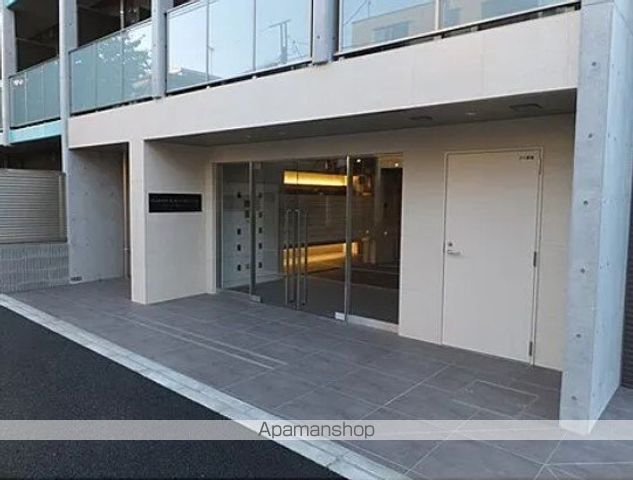 クラリッサ川崎ルーナの玄関写真