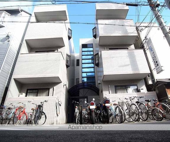 コスモハイツ新町IIの玄関写真