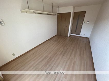 滋賀県草津市野路町[1K/25m2]の内装1