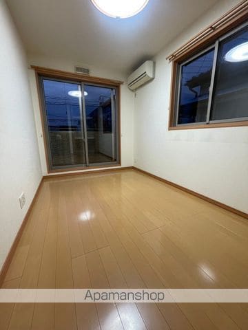 小向仲野町戸建の内装写真
