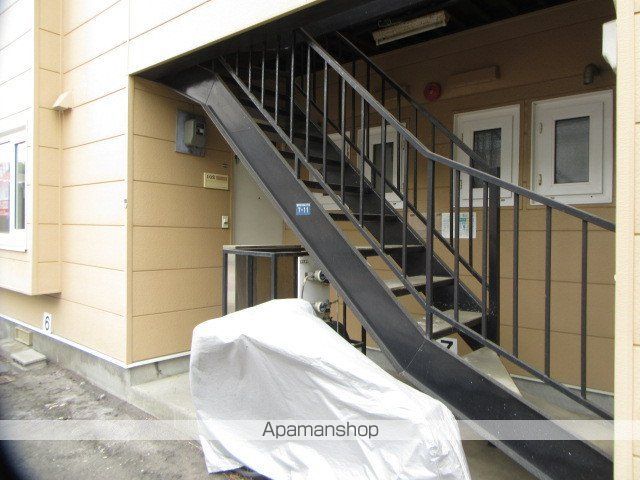 メゾンサトウピアの玄関写真
