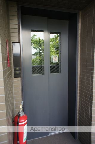 東京都世田谷区松原３丁目[1DK/27.56m2]の共用部9