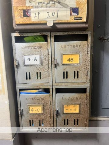 桃園マンションの玄関写真