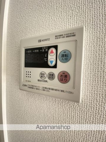 LADOUCEURUMEDAEASTの内装写真