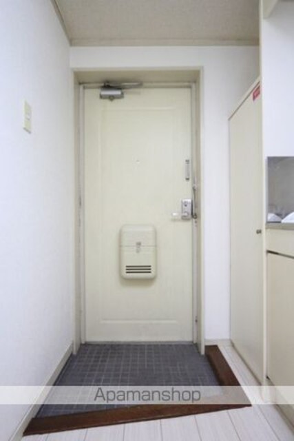 とまとⅡ[1K/21.17m2]の玄関