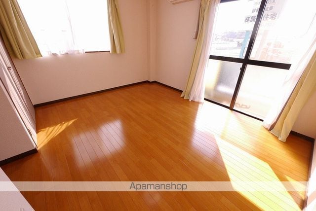 KOEIビルの内装写真