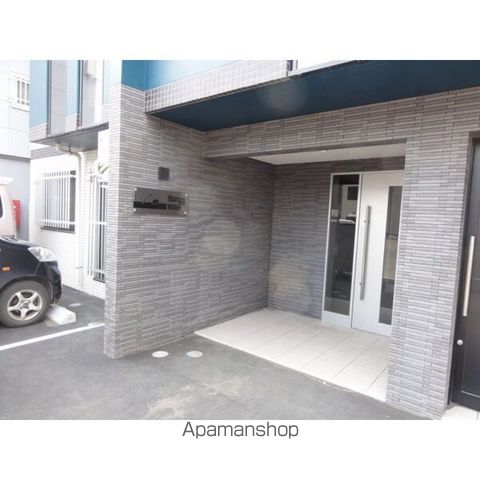 マーカスノースミラーの玄関写真