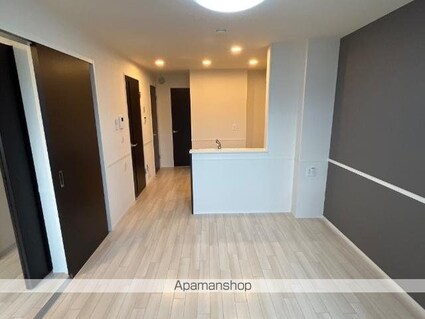 コンソラール[2LDK/53.8m2]のリビング・居間