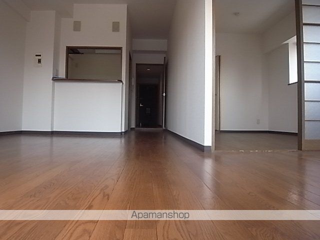 パラディーソ白壁の内装写真