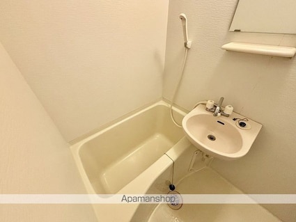 レオパレスアツモリ[1K/23.18m2]のバス1