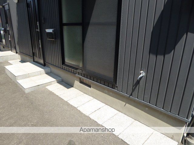 ツーペアーの玄関写真