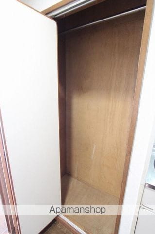 円尾マンションの内装写真