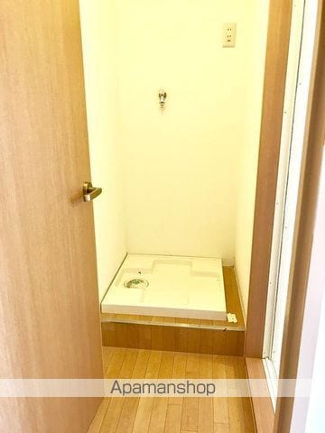 新西ビルの内装写真