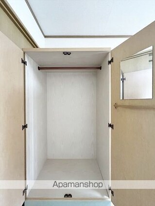 キャフェフロール[1K/18m2]の収納